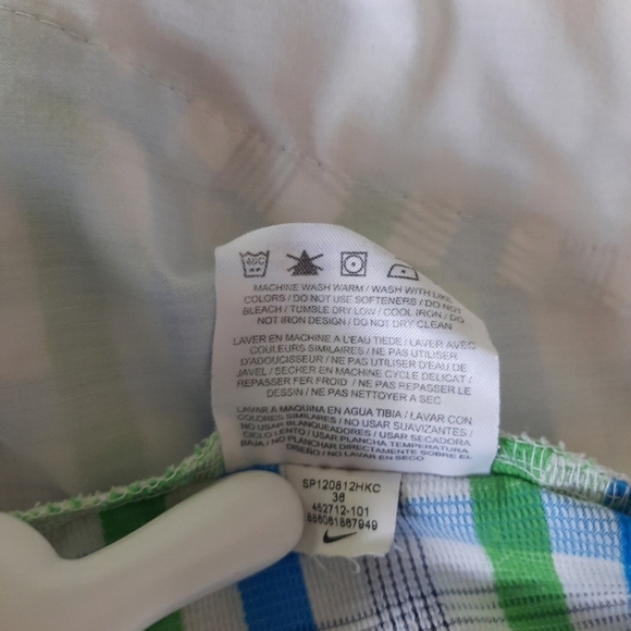 Nike Golf Dri Fit Shorts Multicolored Plaid Blue Green Mens Size 36.    READ - Picture 6 of 15